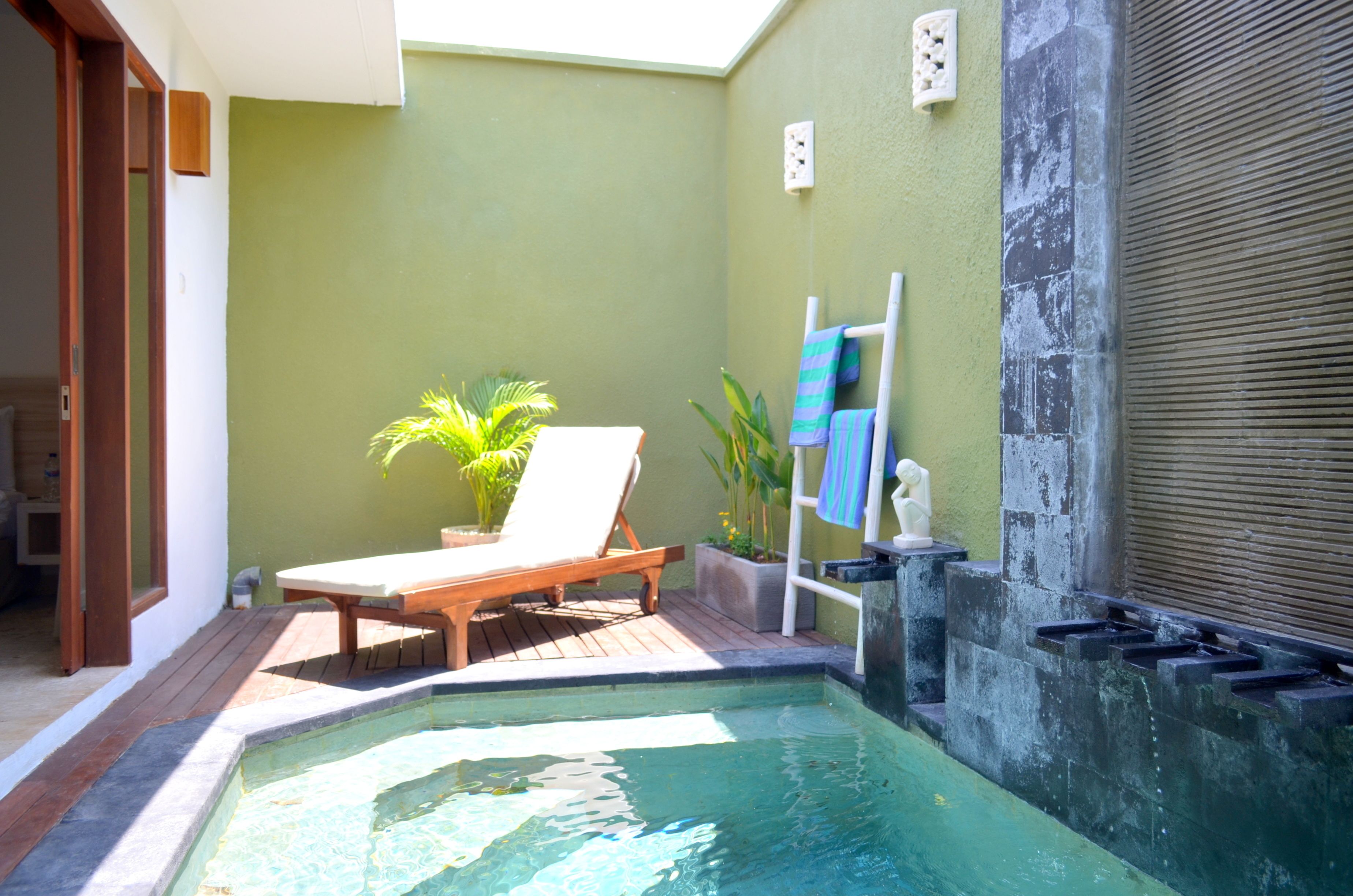 Jas Green Villas and Spa