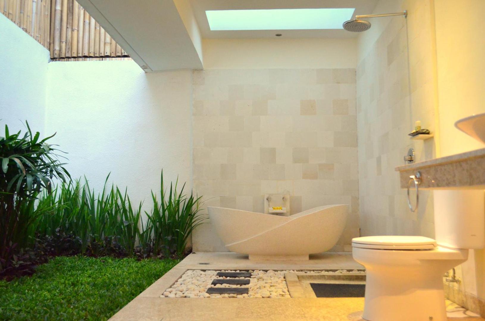 Jas Green Villas and Spa