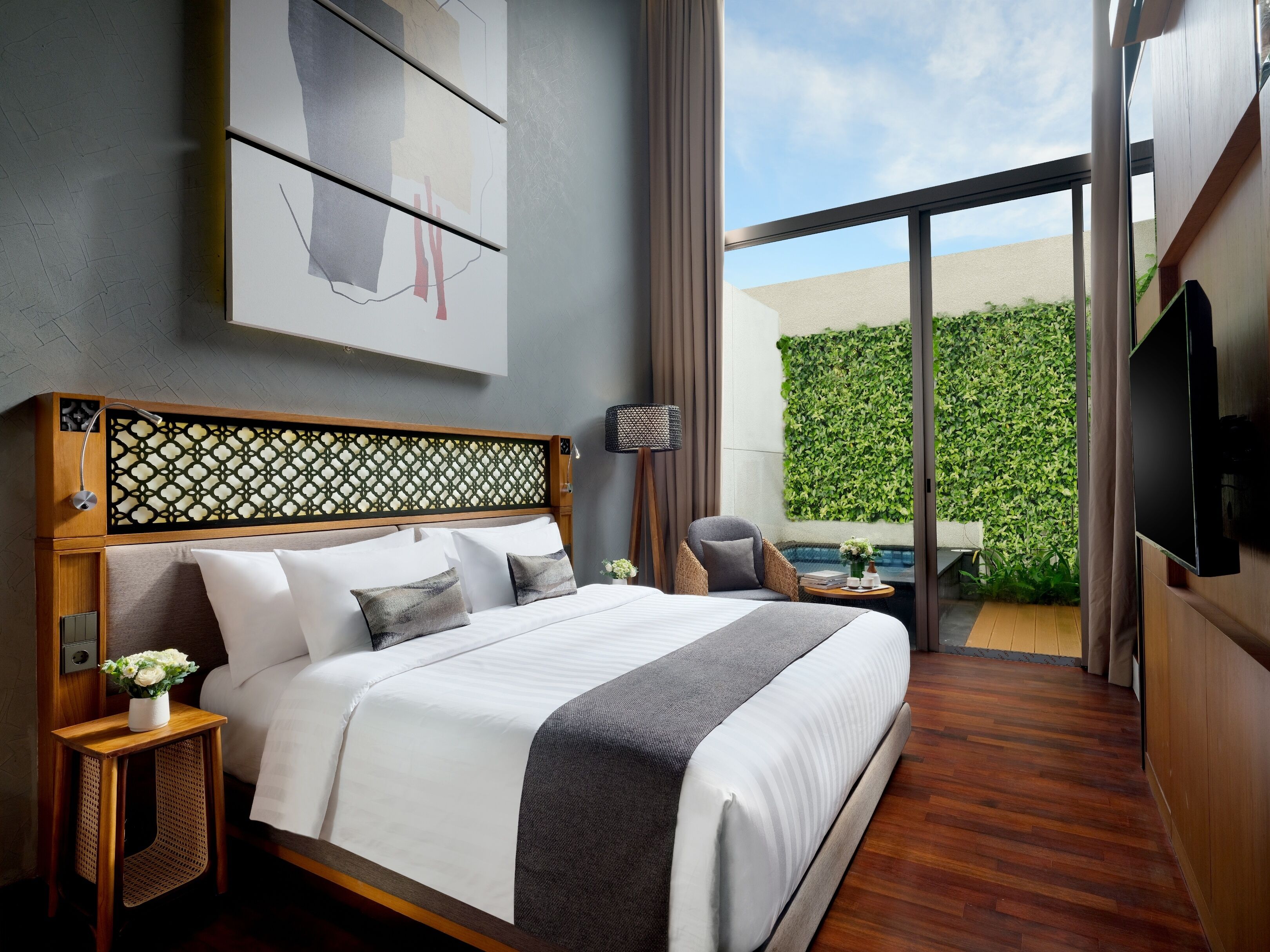 Kayumas Seminyak Resort