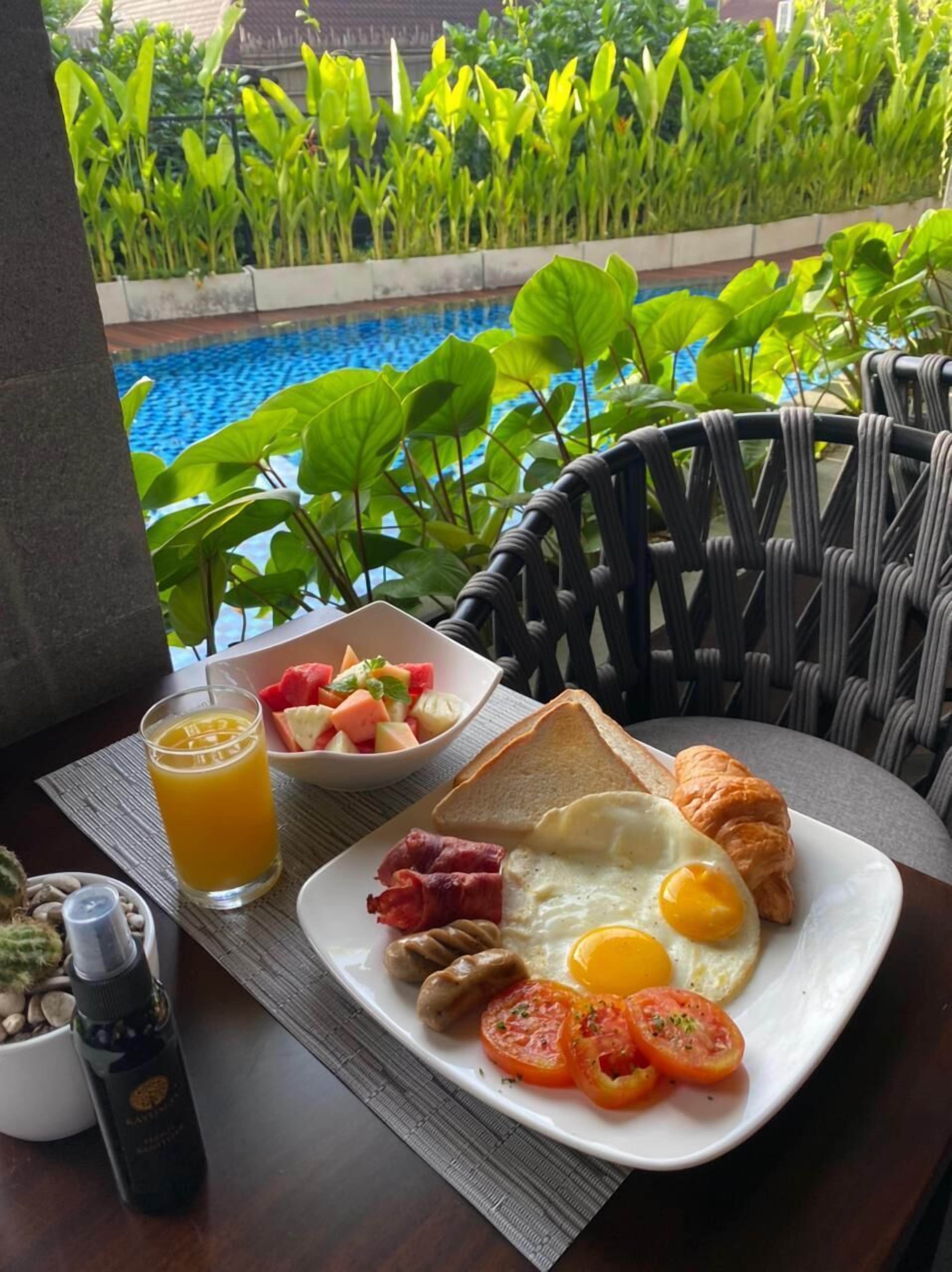 Kayumas Seminyak Resort