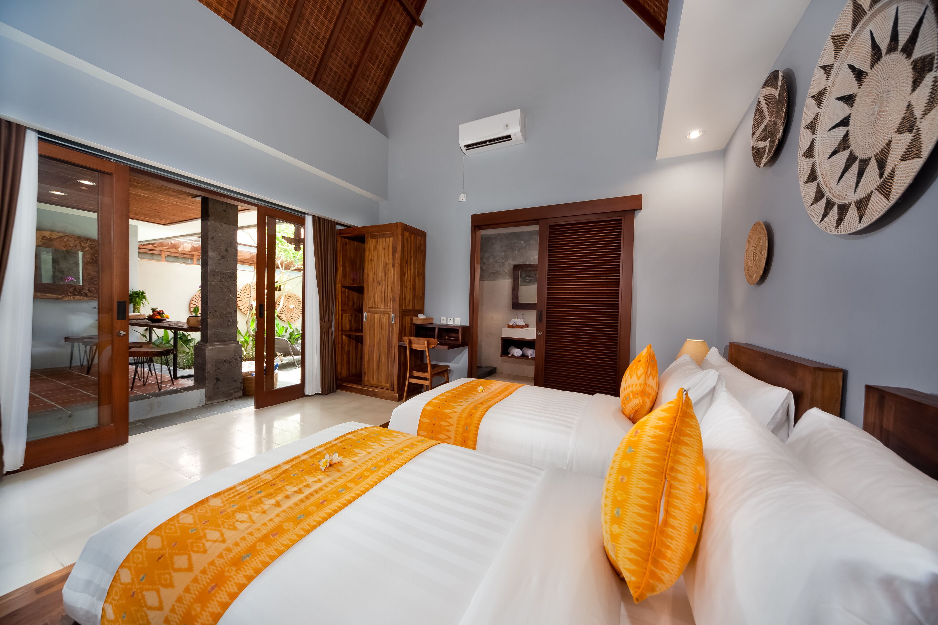Kusuma Living & Villas