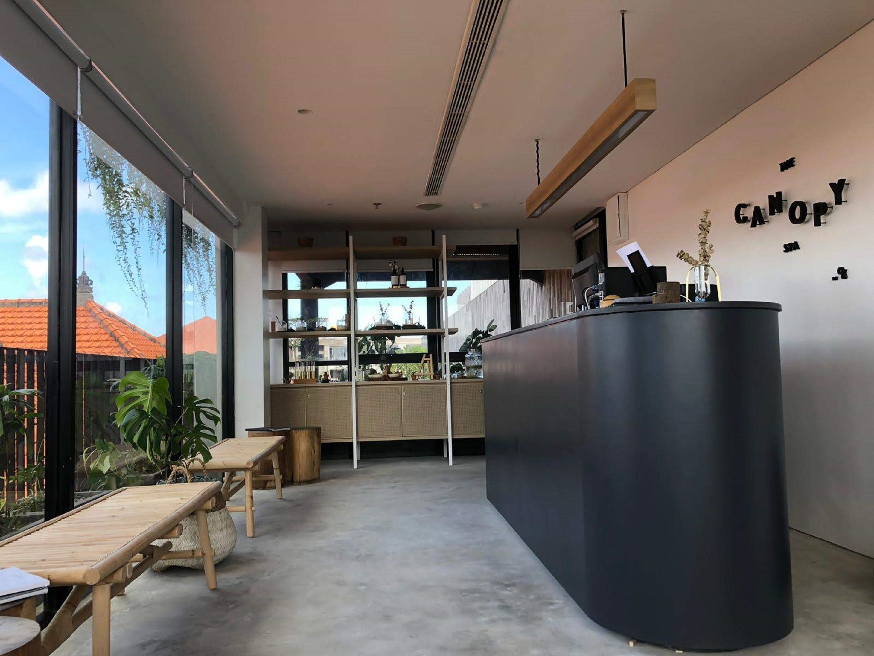 Lloyd's Inn Bali