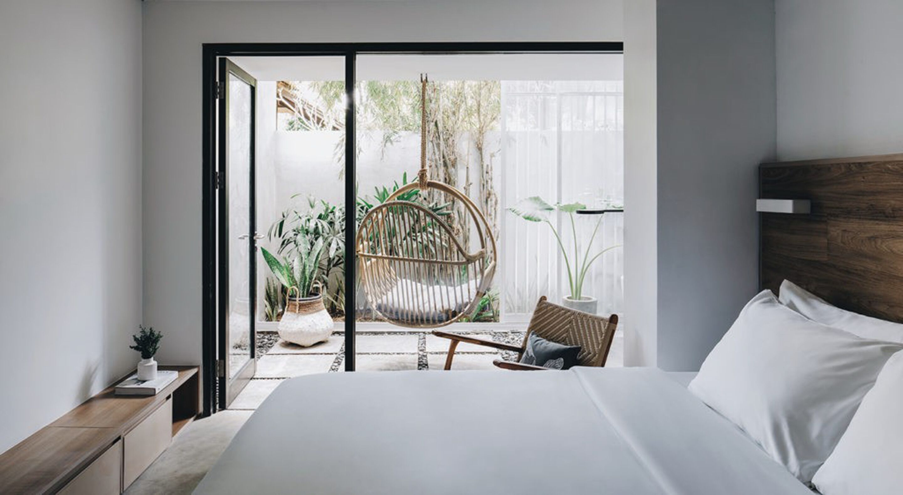Lloyd's Inn Bali