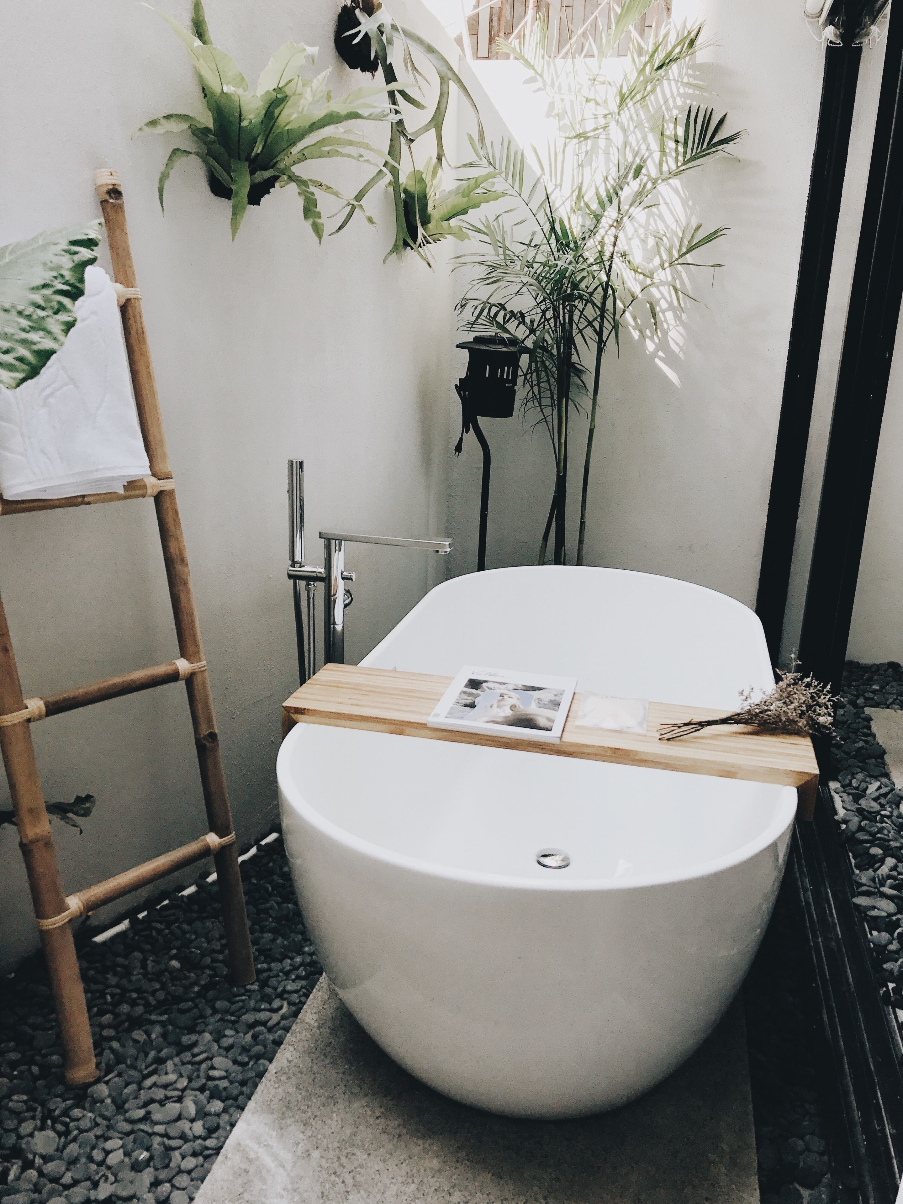 Lloyd's Inn Bali