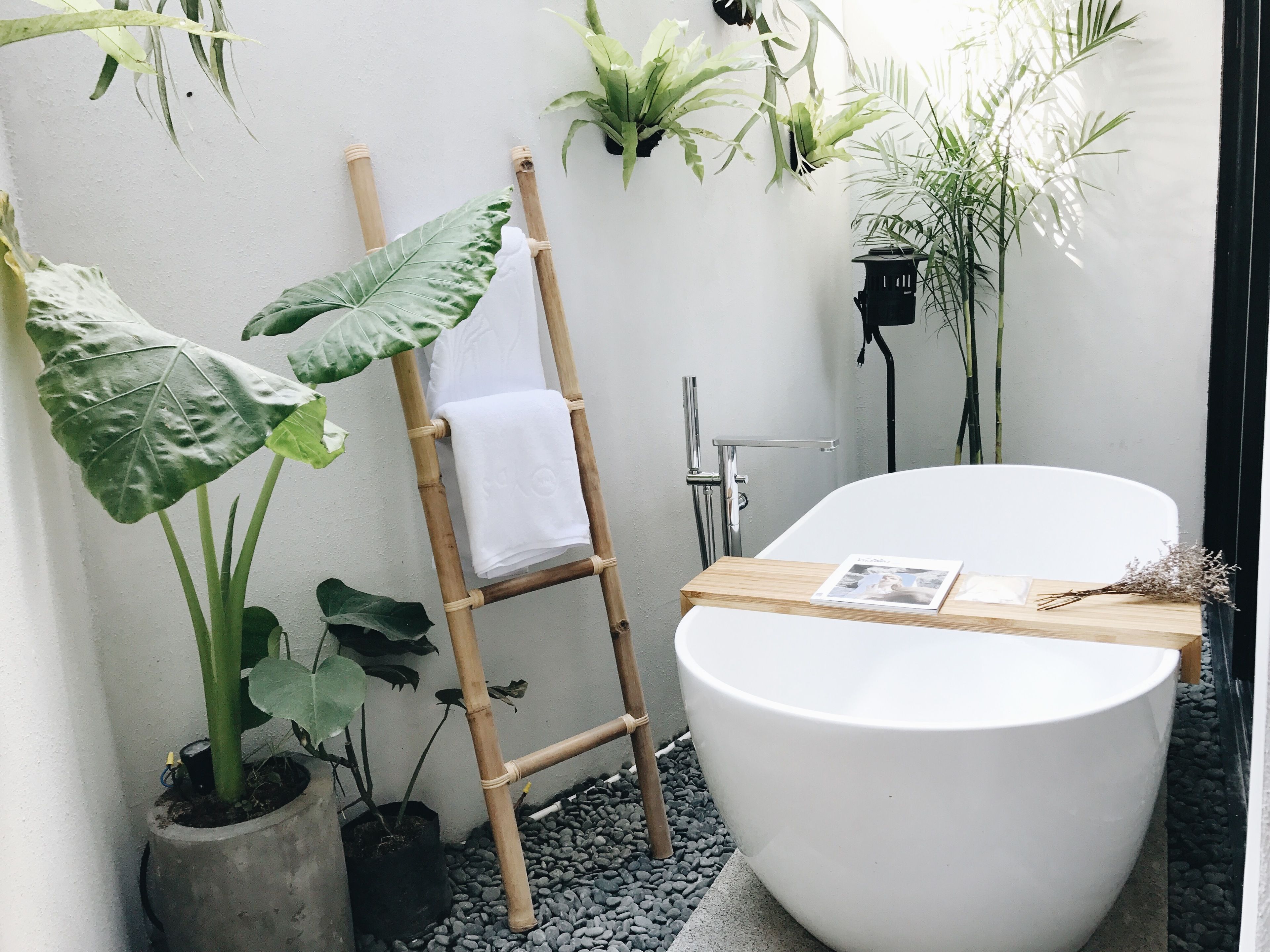 Lloyd's Inn Bali