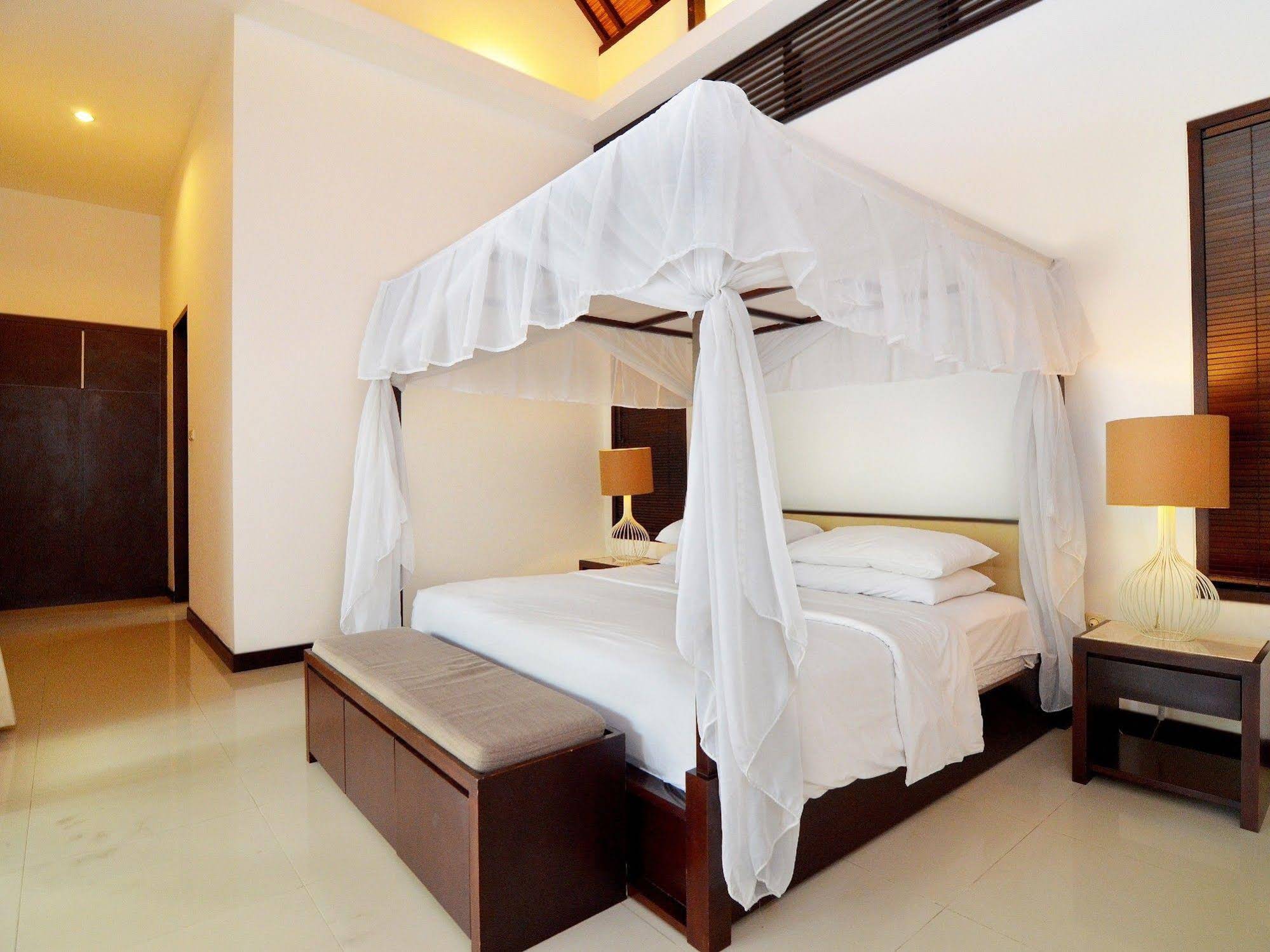 Natayani Villa