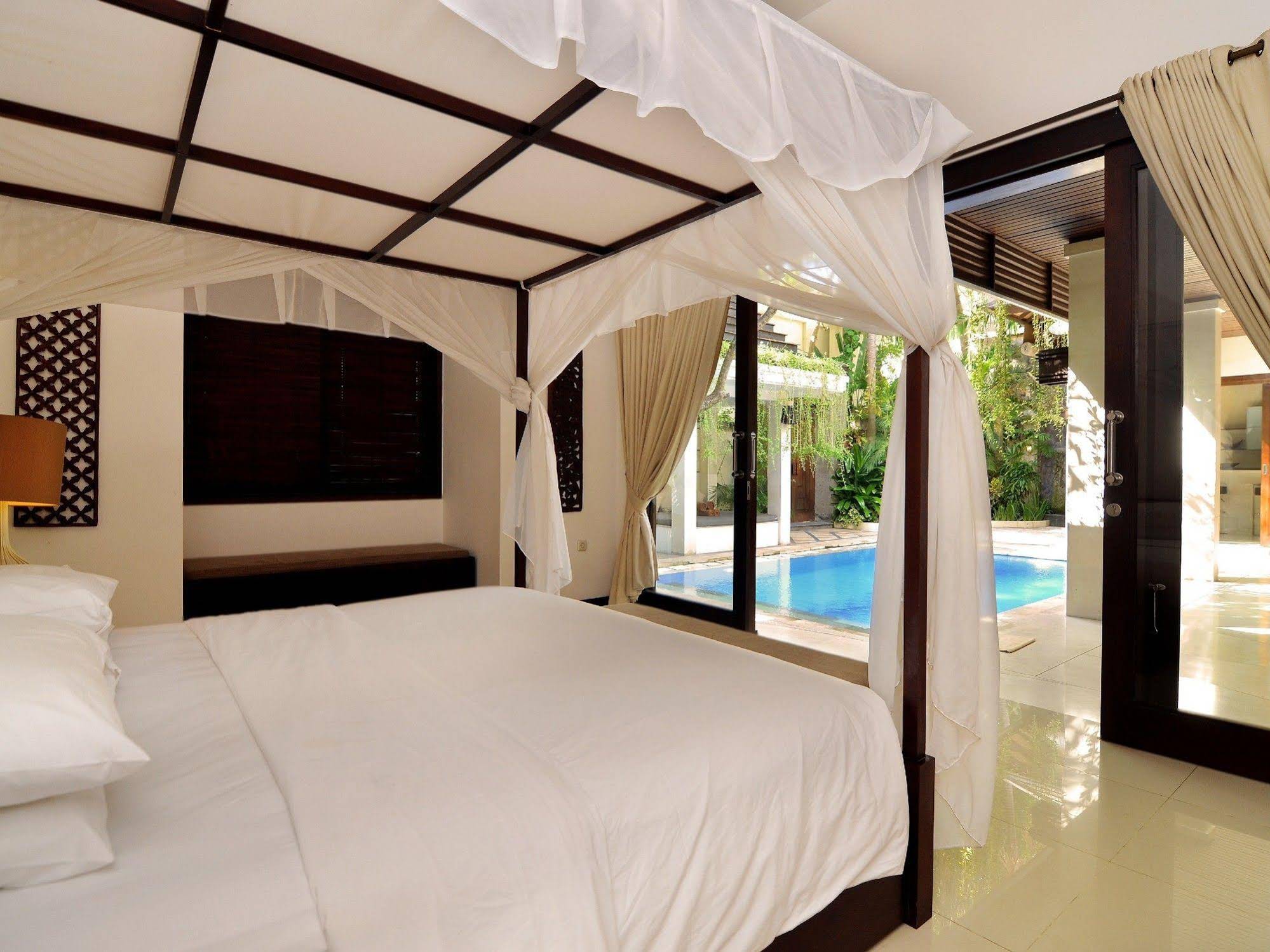 Natayani Villa