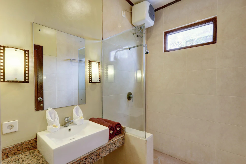 Nipuri Hotel