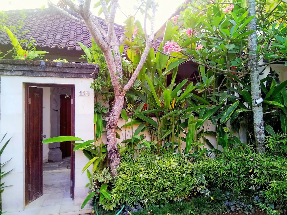 Nipuri Hotel