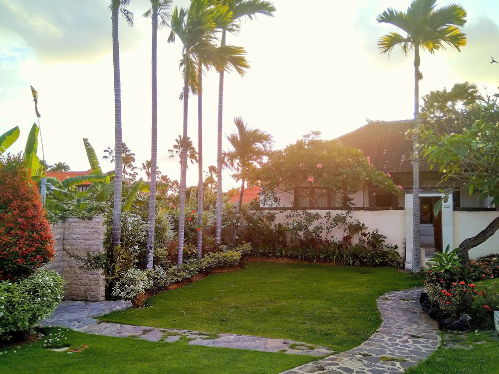 Nipuri Hotel