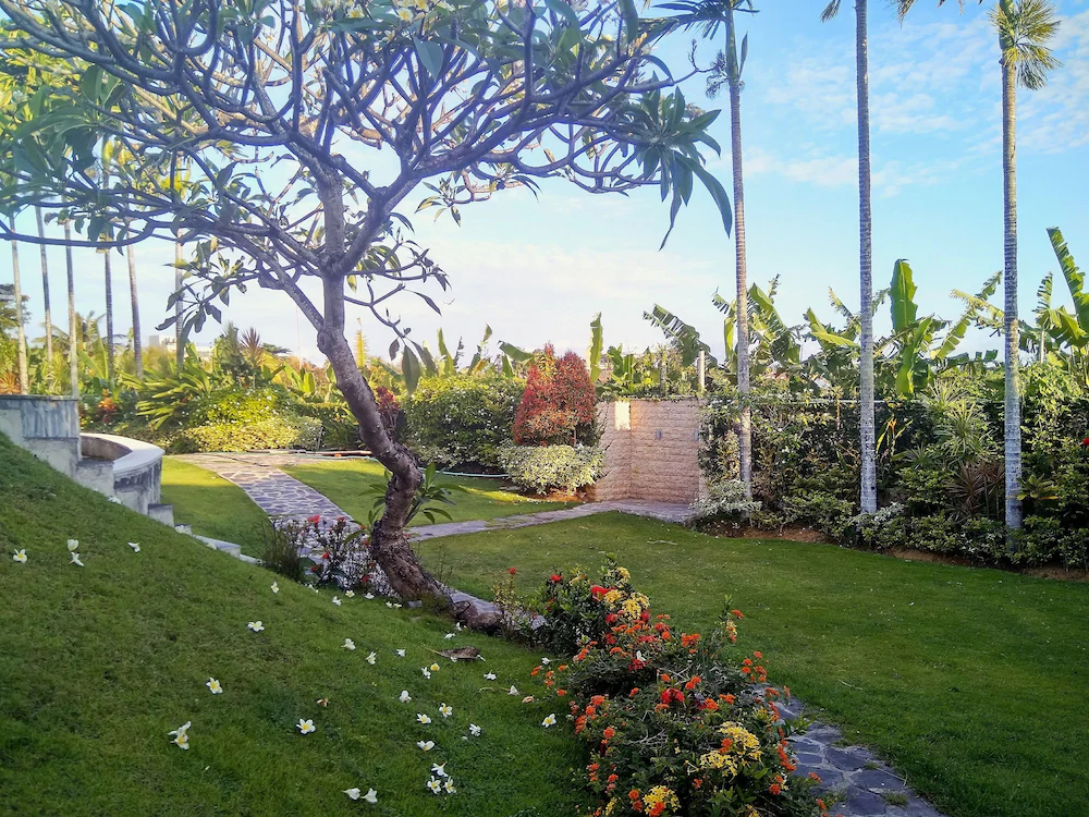 Nipuri Hotel