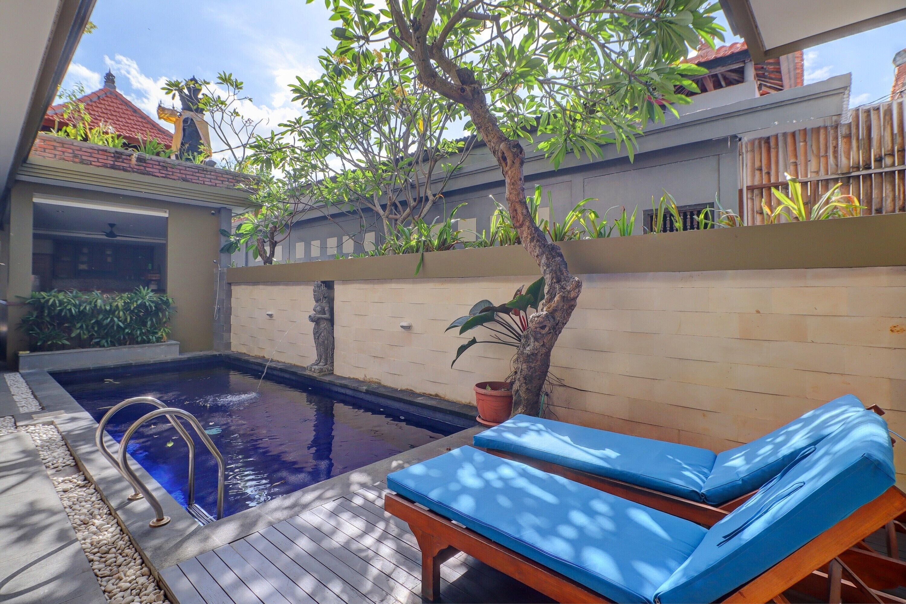 OYO Life 92852 Singgah Hotel Legian