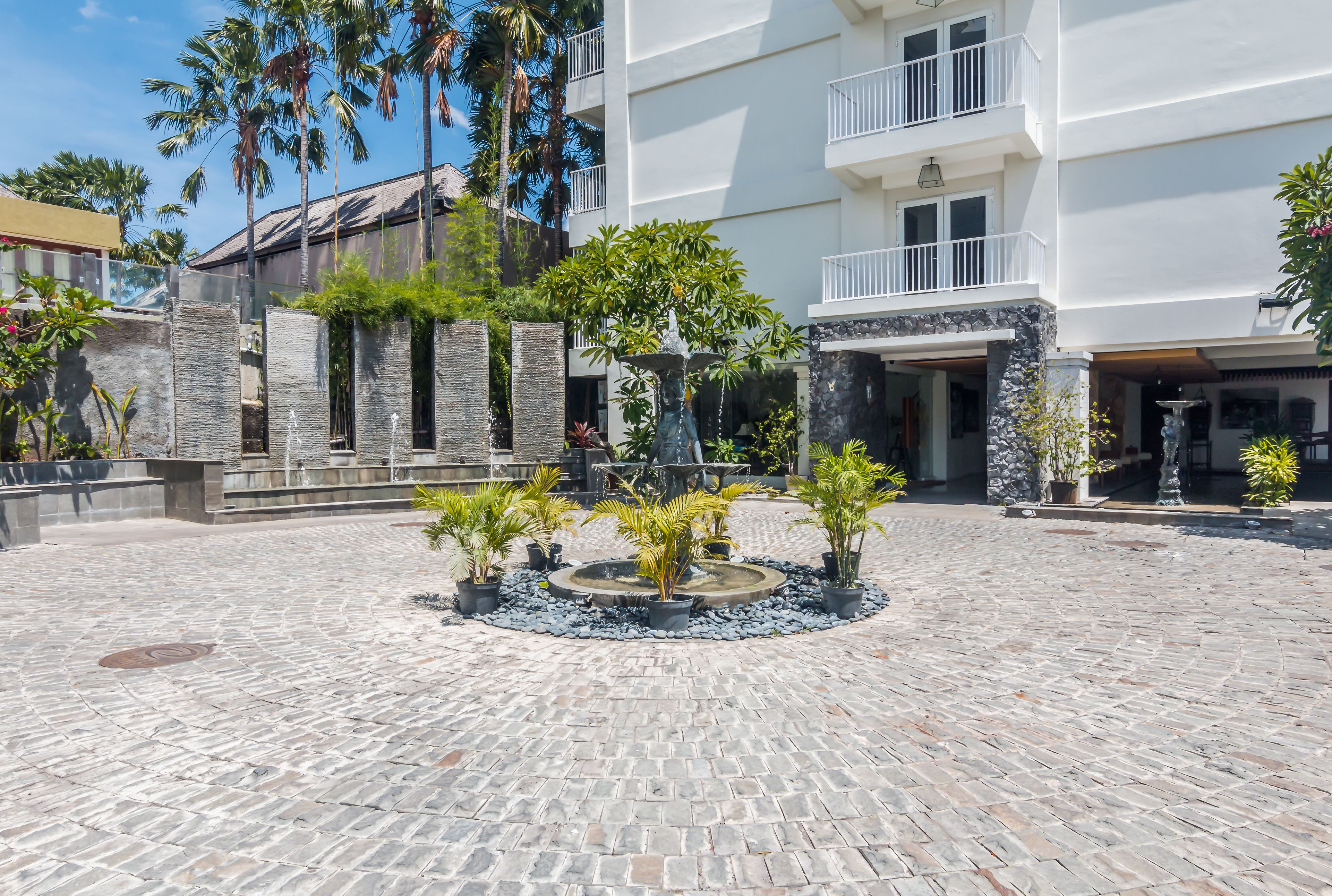 Paragon Hotel Seminyak