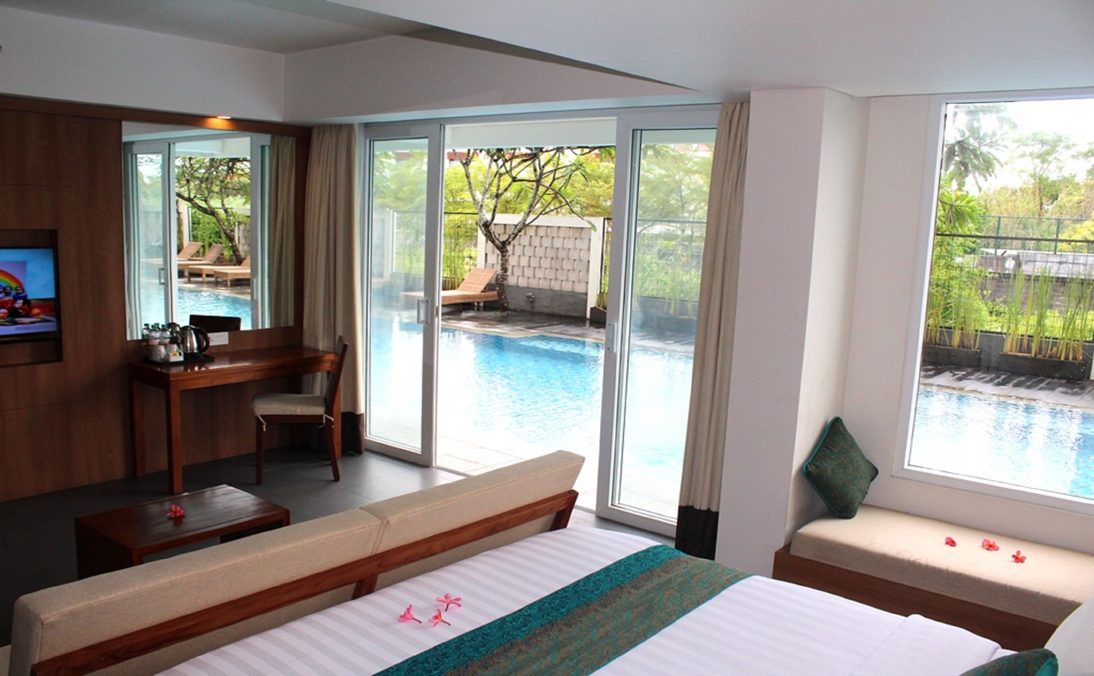 Paragon Hotel Seminyak