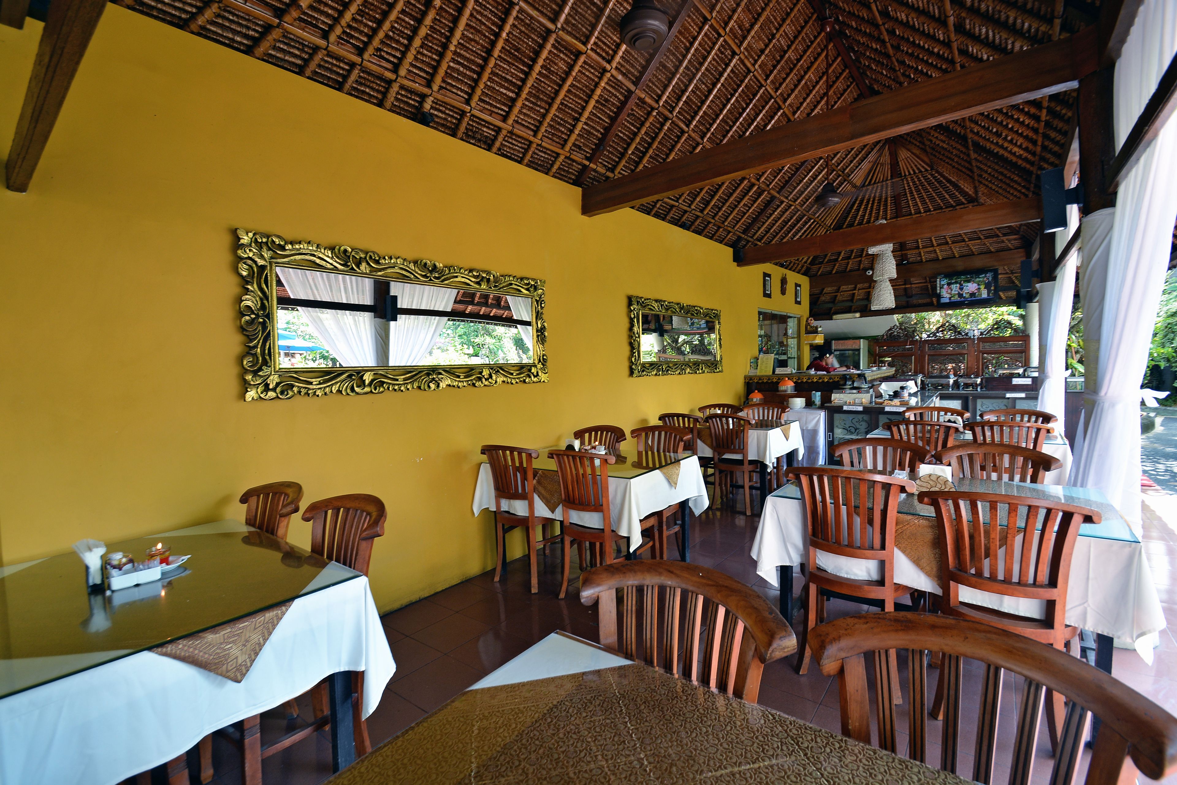 Puri Dewa Bharata Hotel & Villas