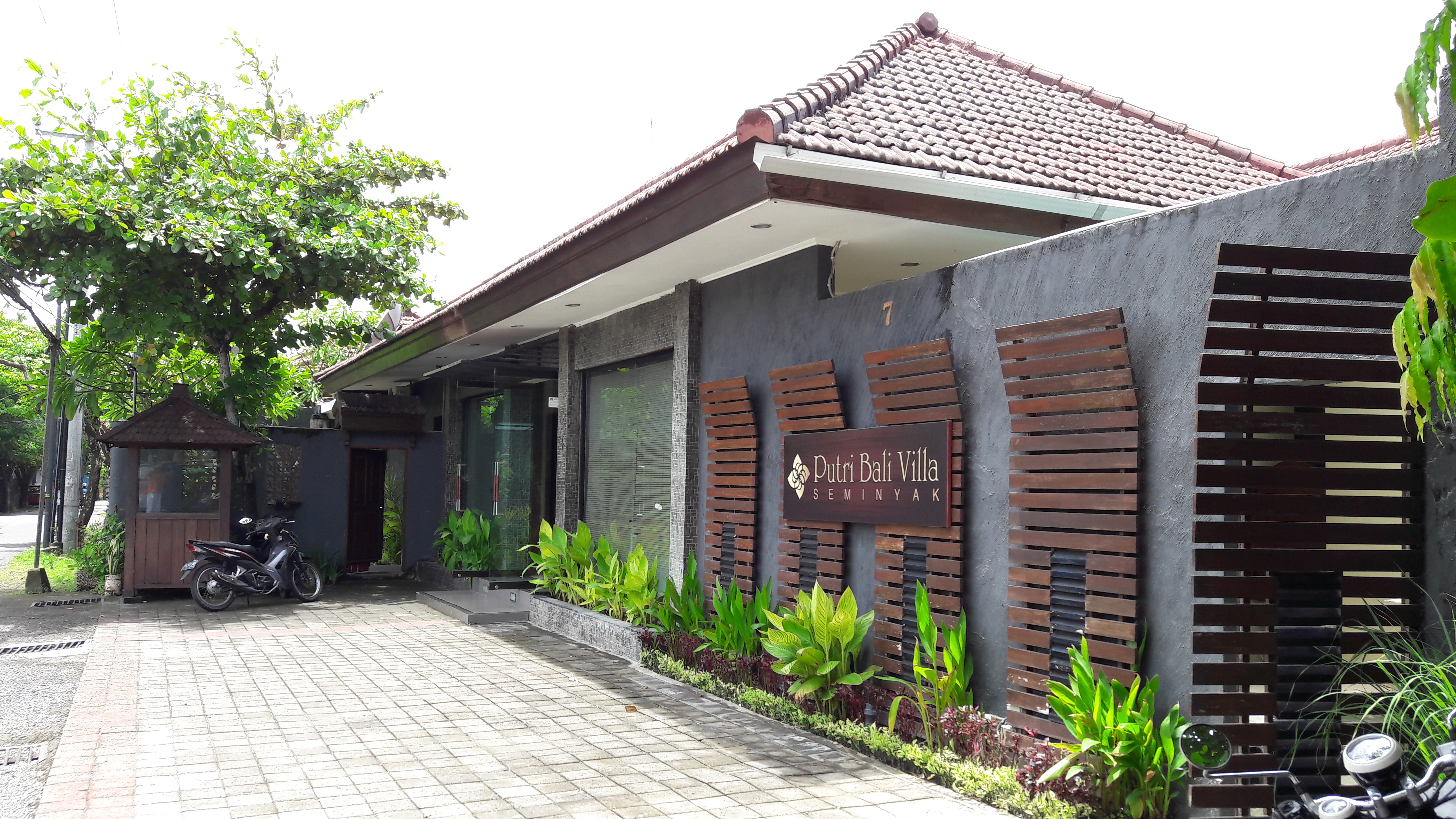 Putri Bali Villa