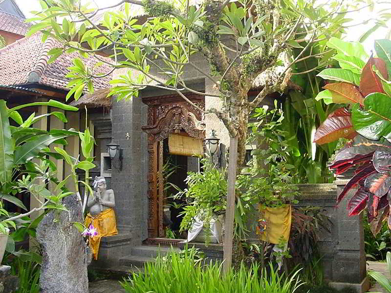 Putu Bali Villa