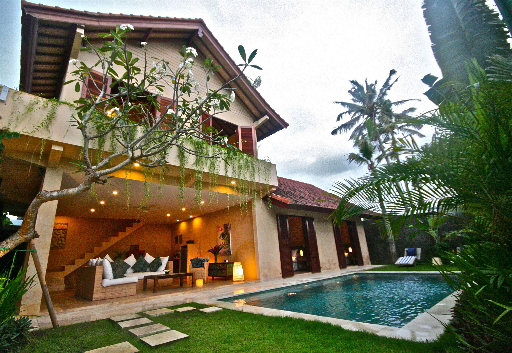 Rumi Villas