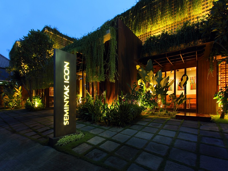 Seminyak Icon