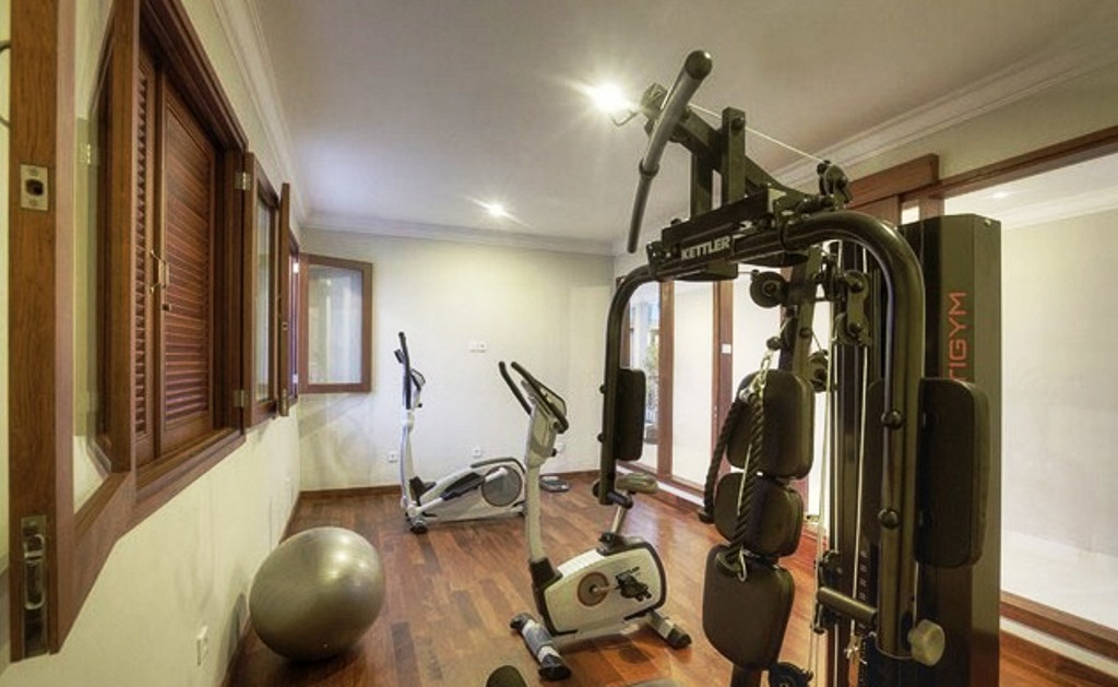 Seminyak Lagoon All Suites Hotel