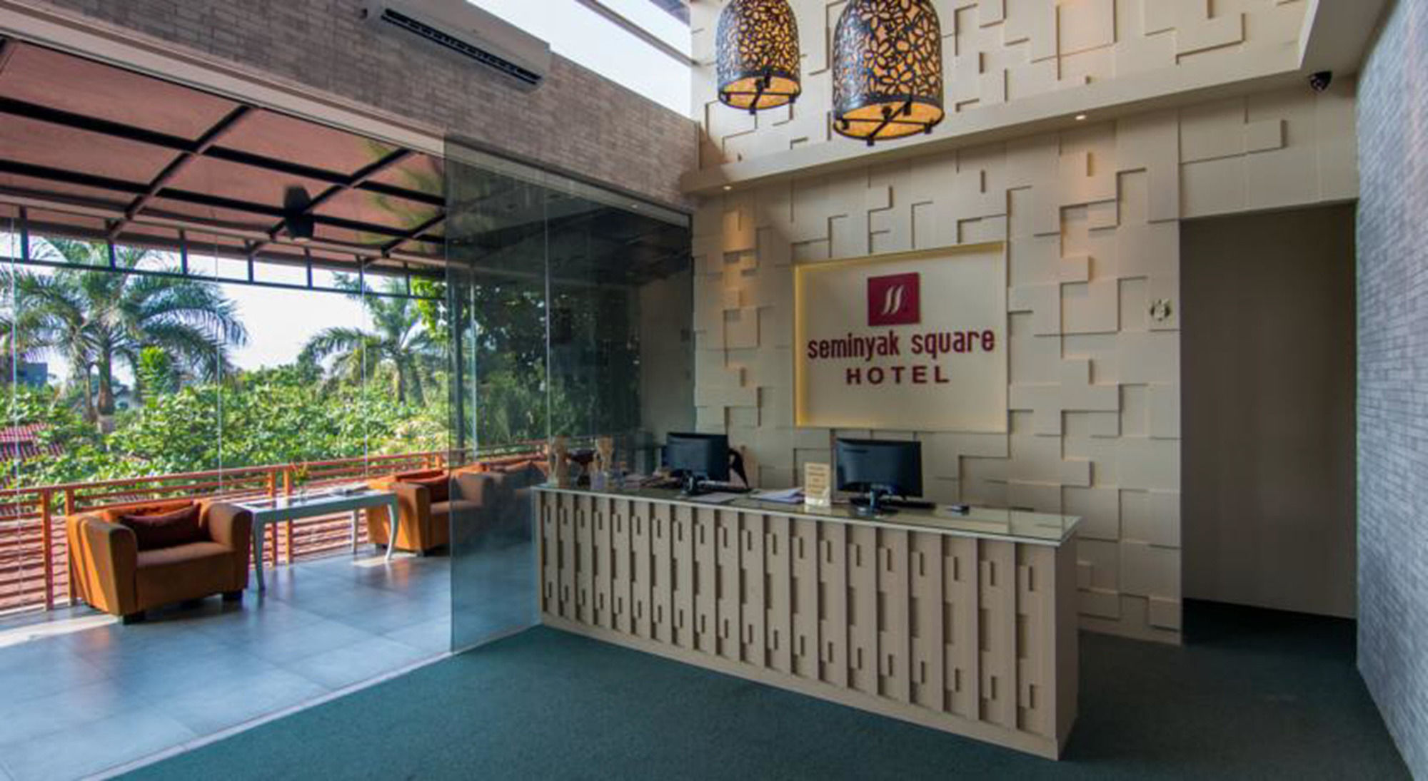 Seminyak Square Hotel