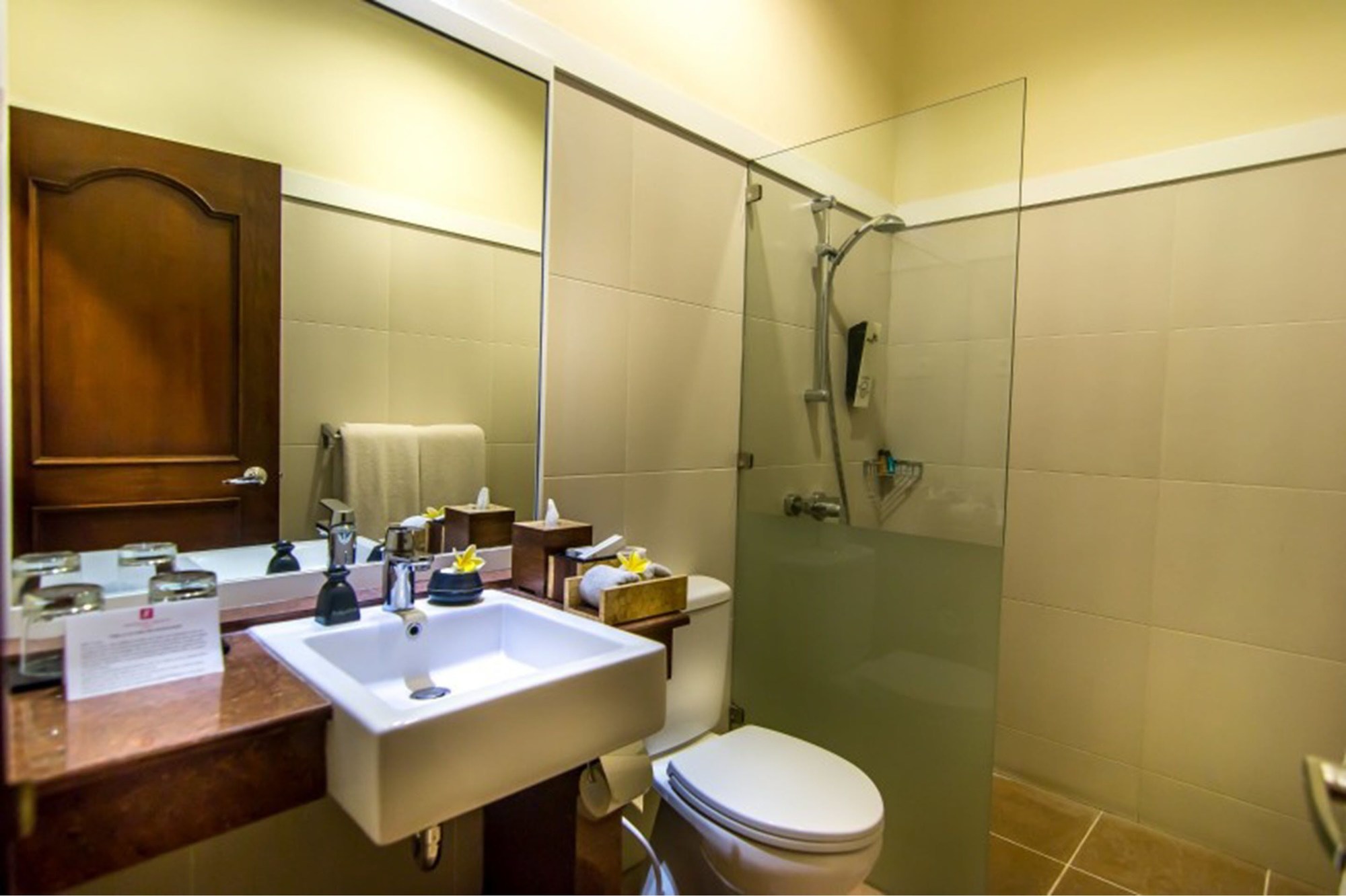 Seminyak Square Hotel