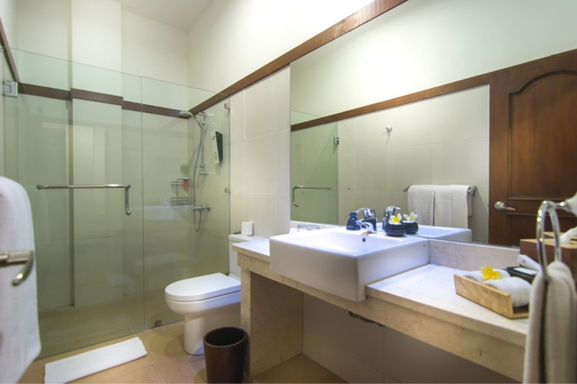 Seminyak Square Hotel