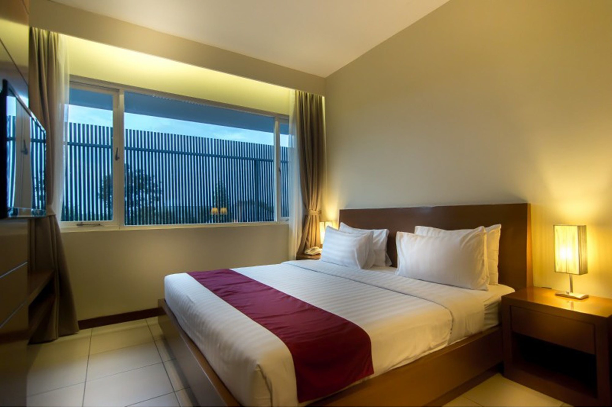 Seminyak Square Hotel
