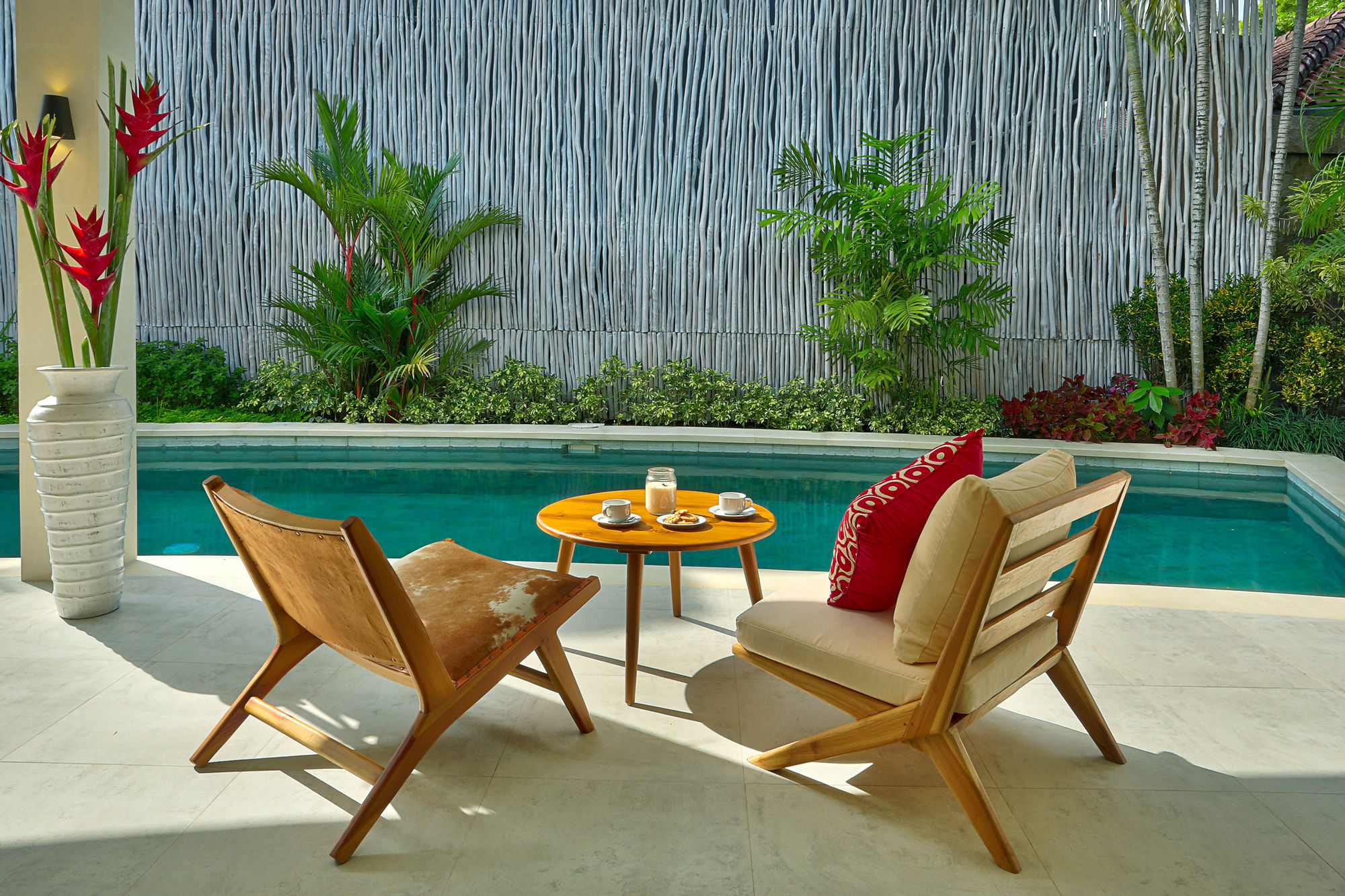 Seminyak White Design Villa