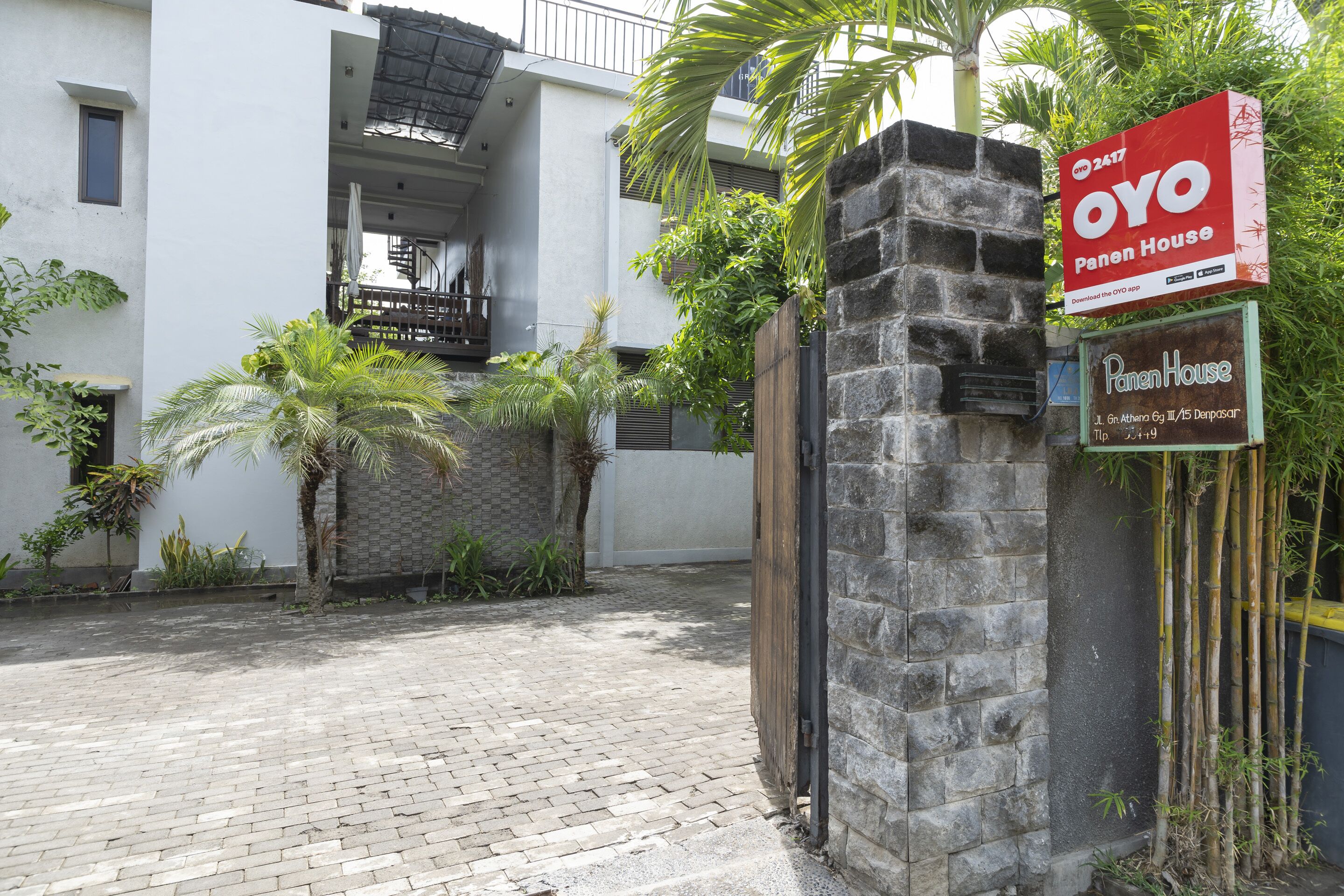 Super OYO 2417 Panen House