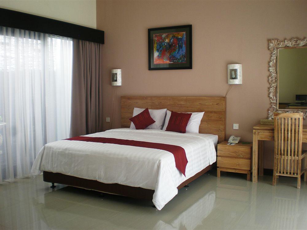 Svarna Suite Seminyak