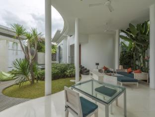 Taman Mesari Luxury Villa