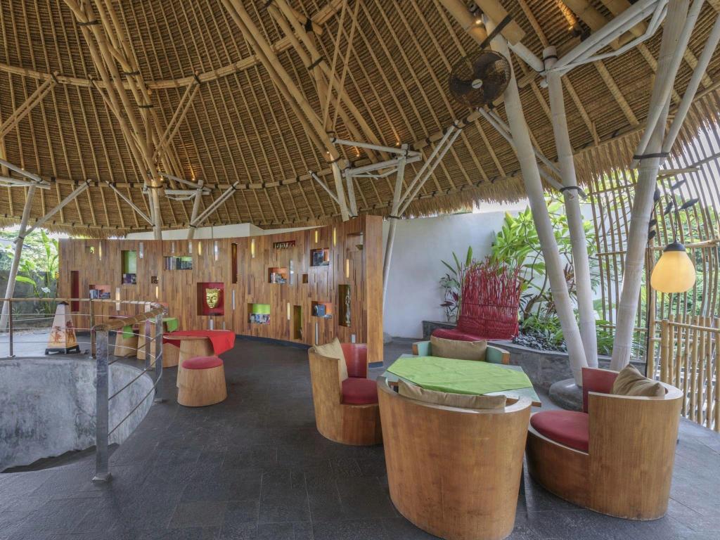 Taman Mesari Luxury Villa