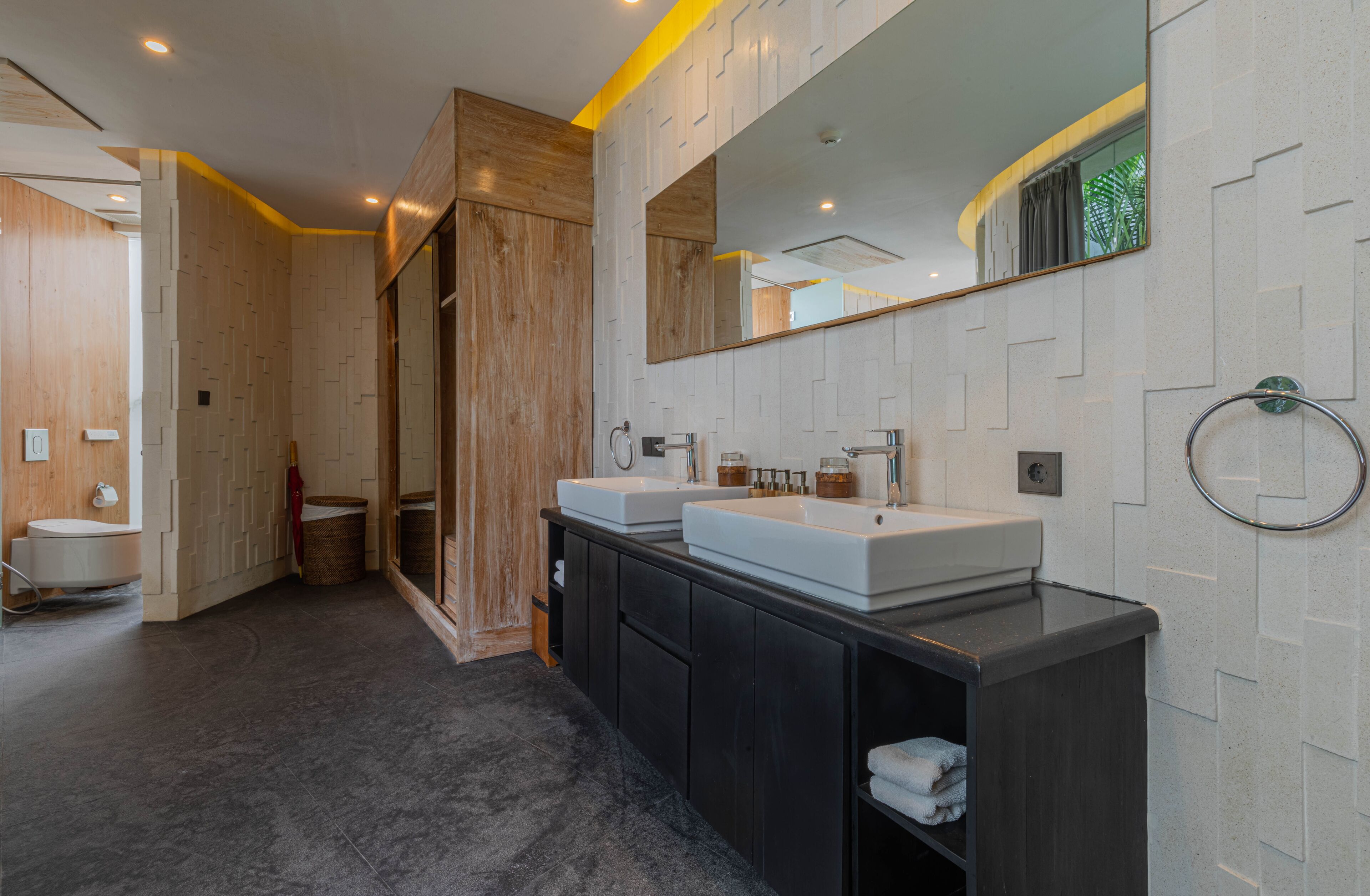 Taman Mesari Luxury Villa