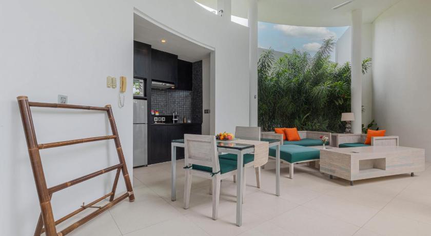 Taman Mesari Luxury Villa