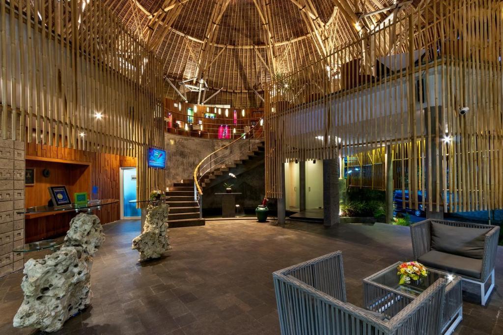 Taman Mesari Luxury Villa