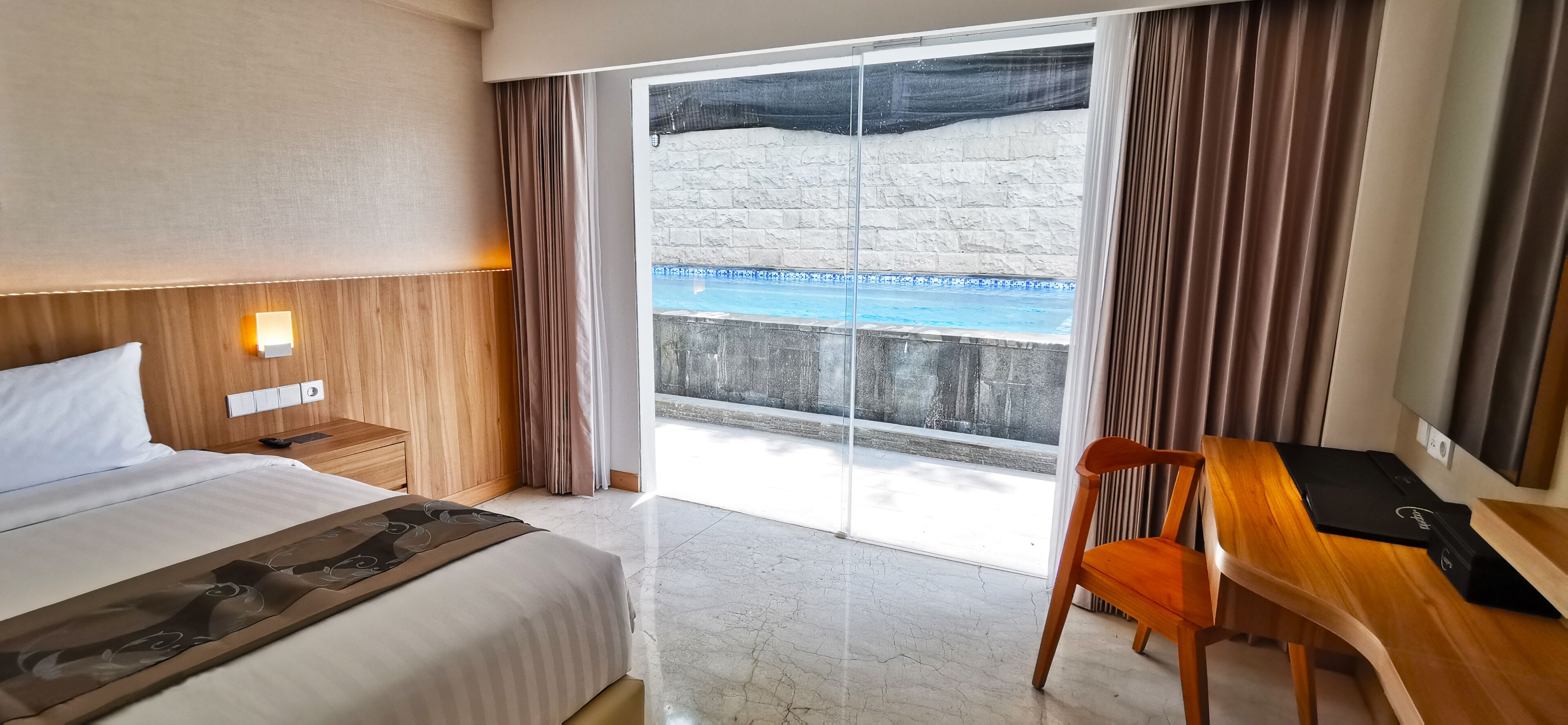 The Capital Hotel & Resort