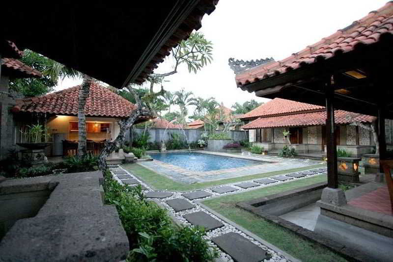 The Club Villas