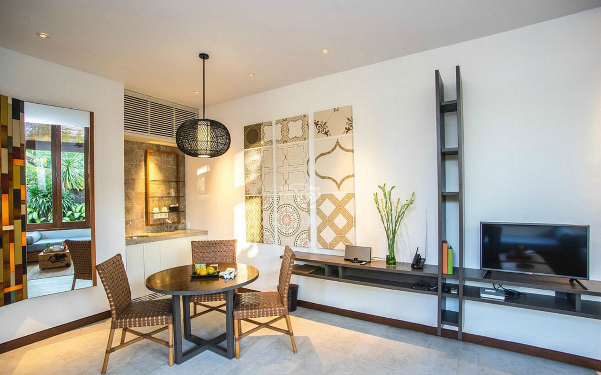 The Elysian Boutique Villa Hotel