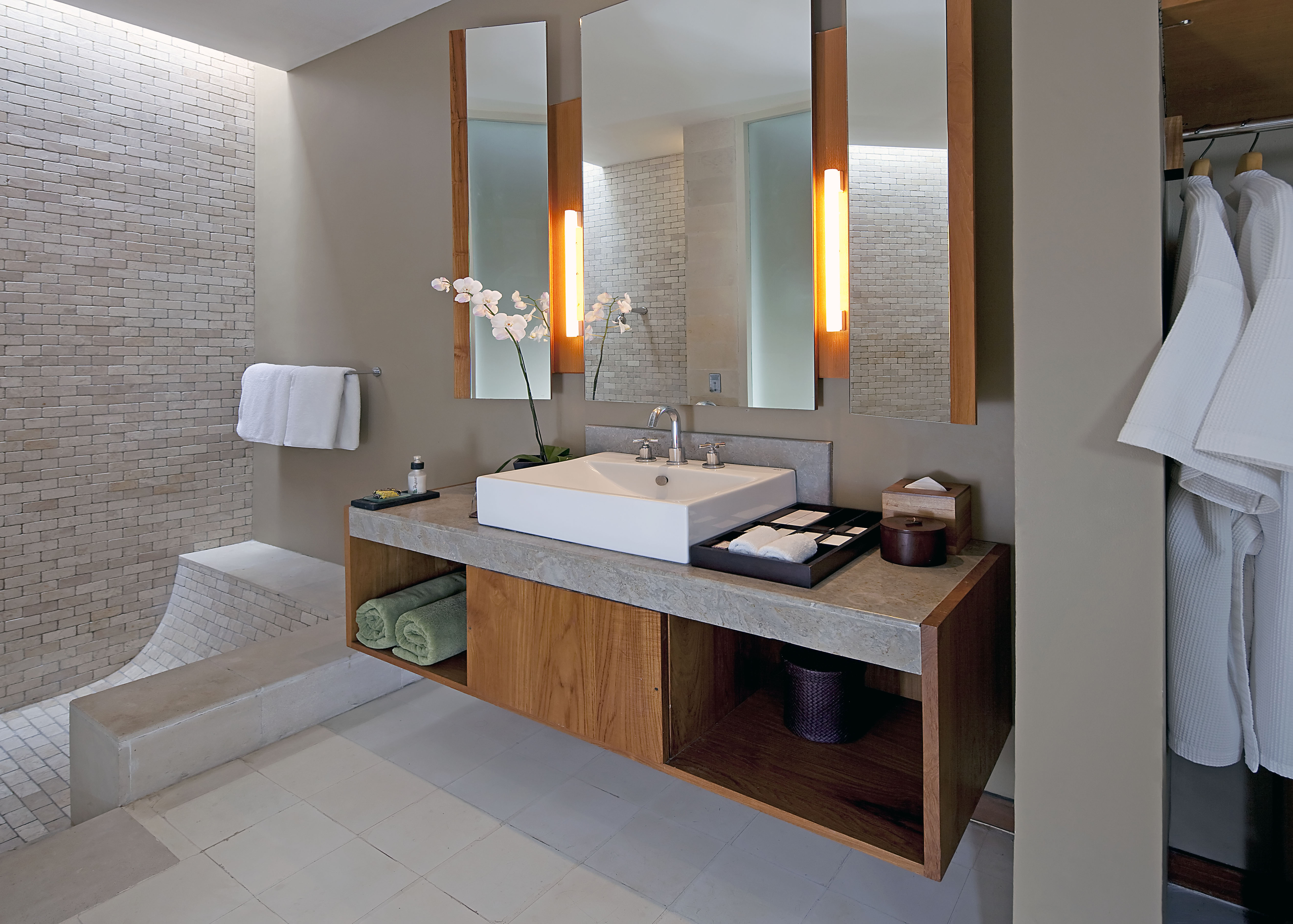 The Elysian Boutique Villa Hotel