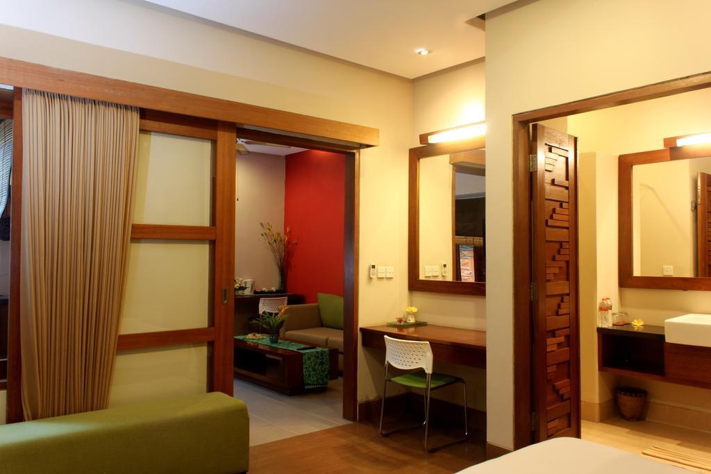 The Green Zhurga Suite