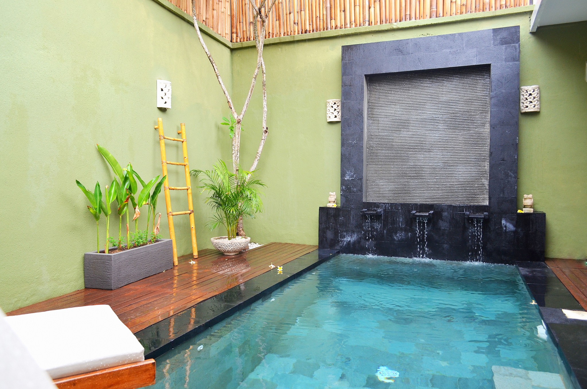 The Jas Villas