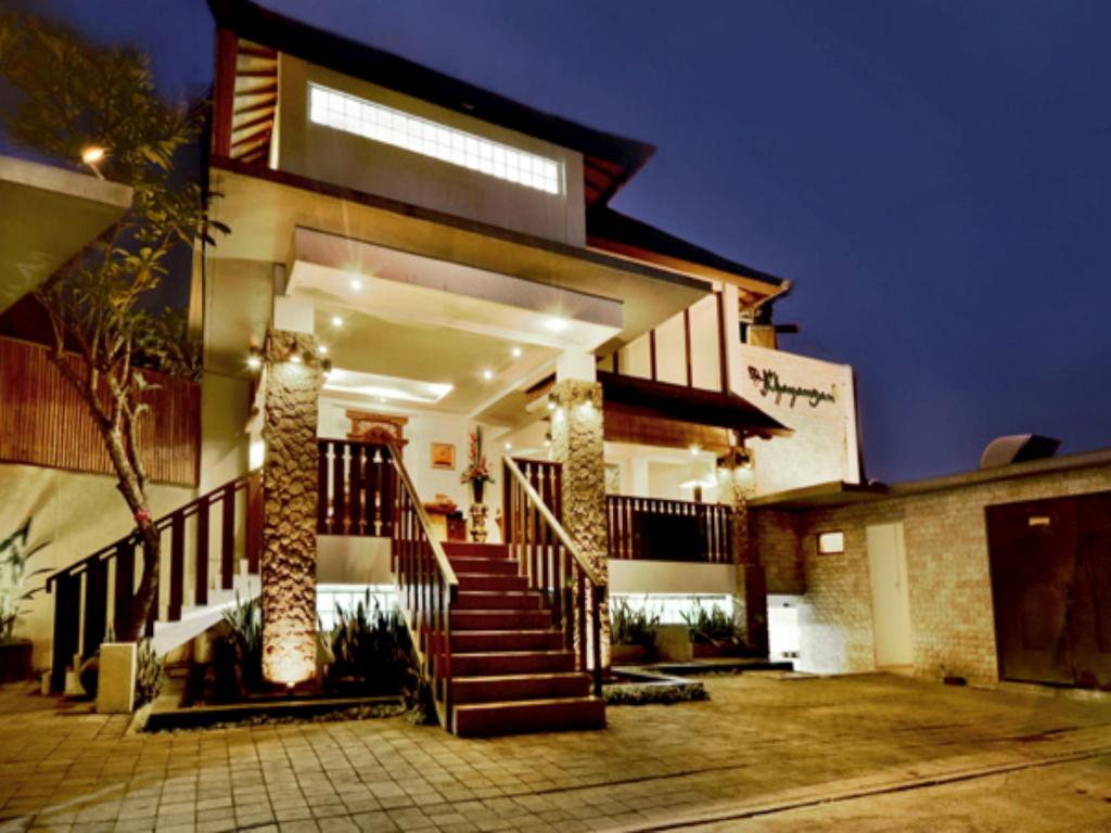 The Khayangan Dreams Villa Seminyak