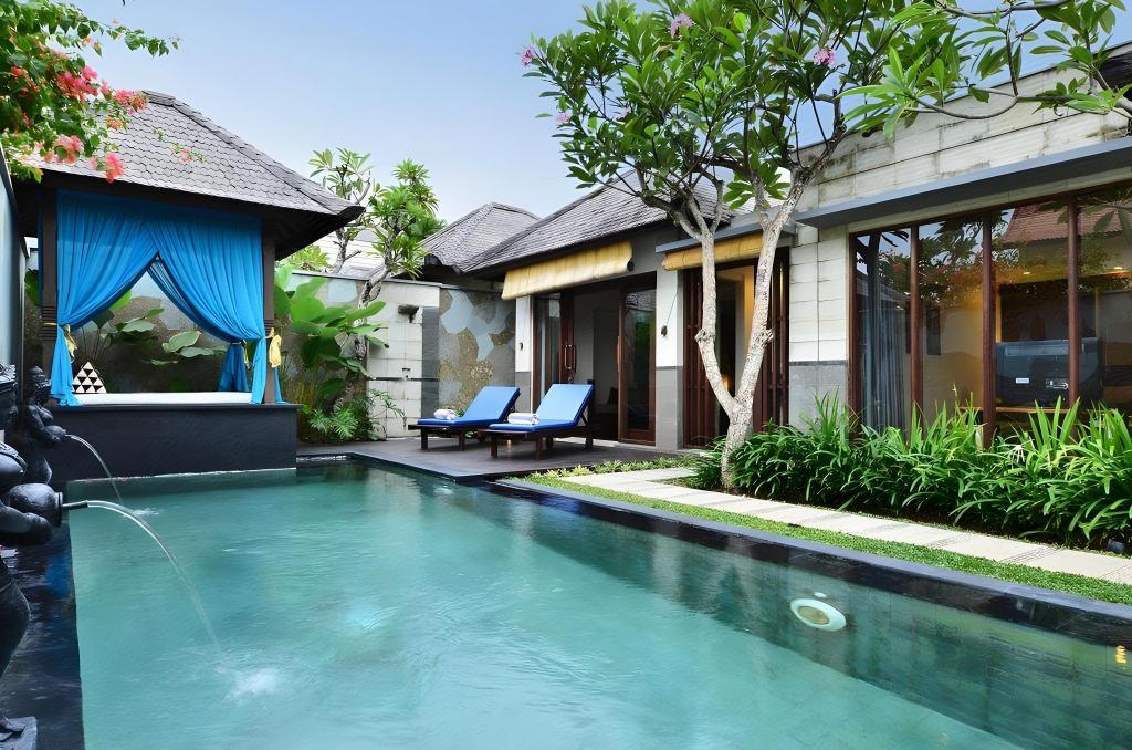 The Khayangan Dreams Villa Seminyak