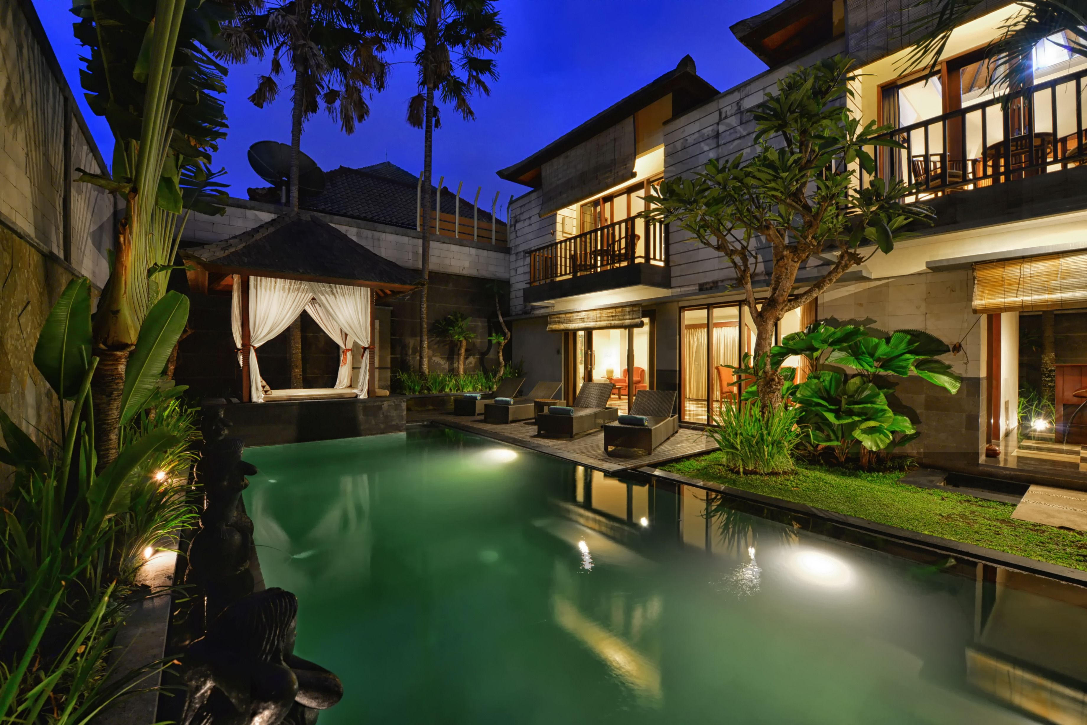 The Khayangan Dreams Villa Seminyak
