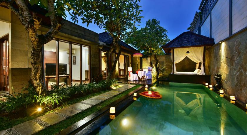 The Khayangan Dreams Villa Seminyak
