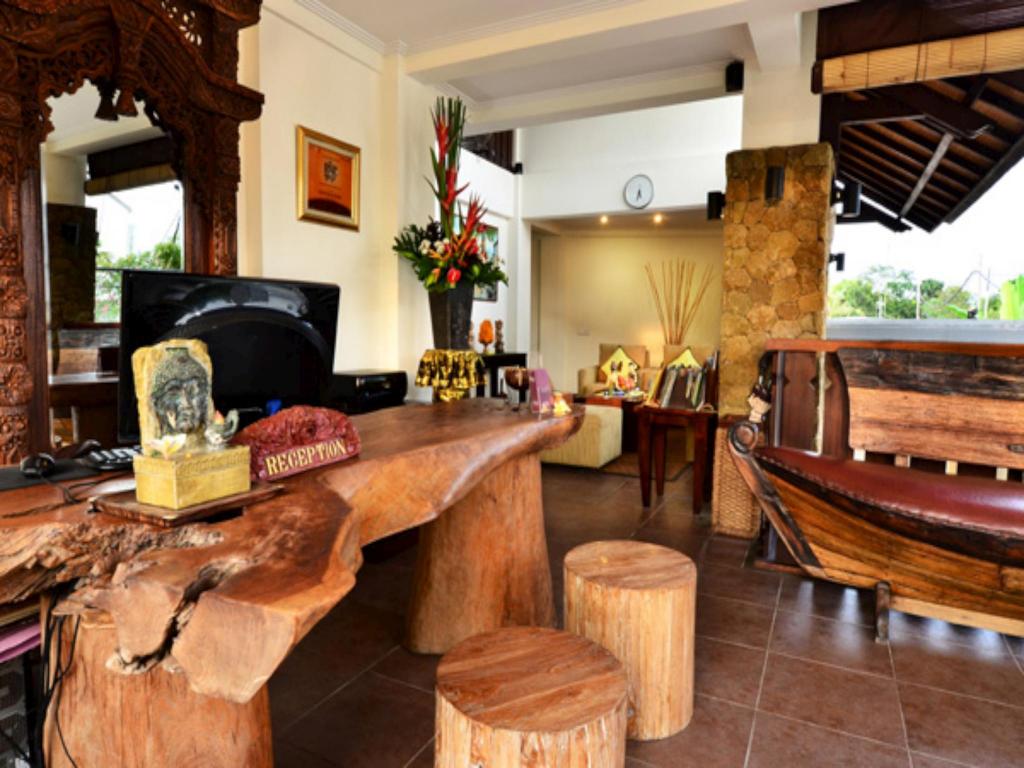 The Khayangan Dreams Villa Seminyak