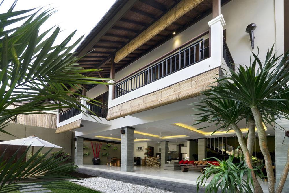 The Kumpi Villas