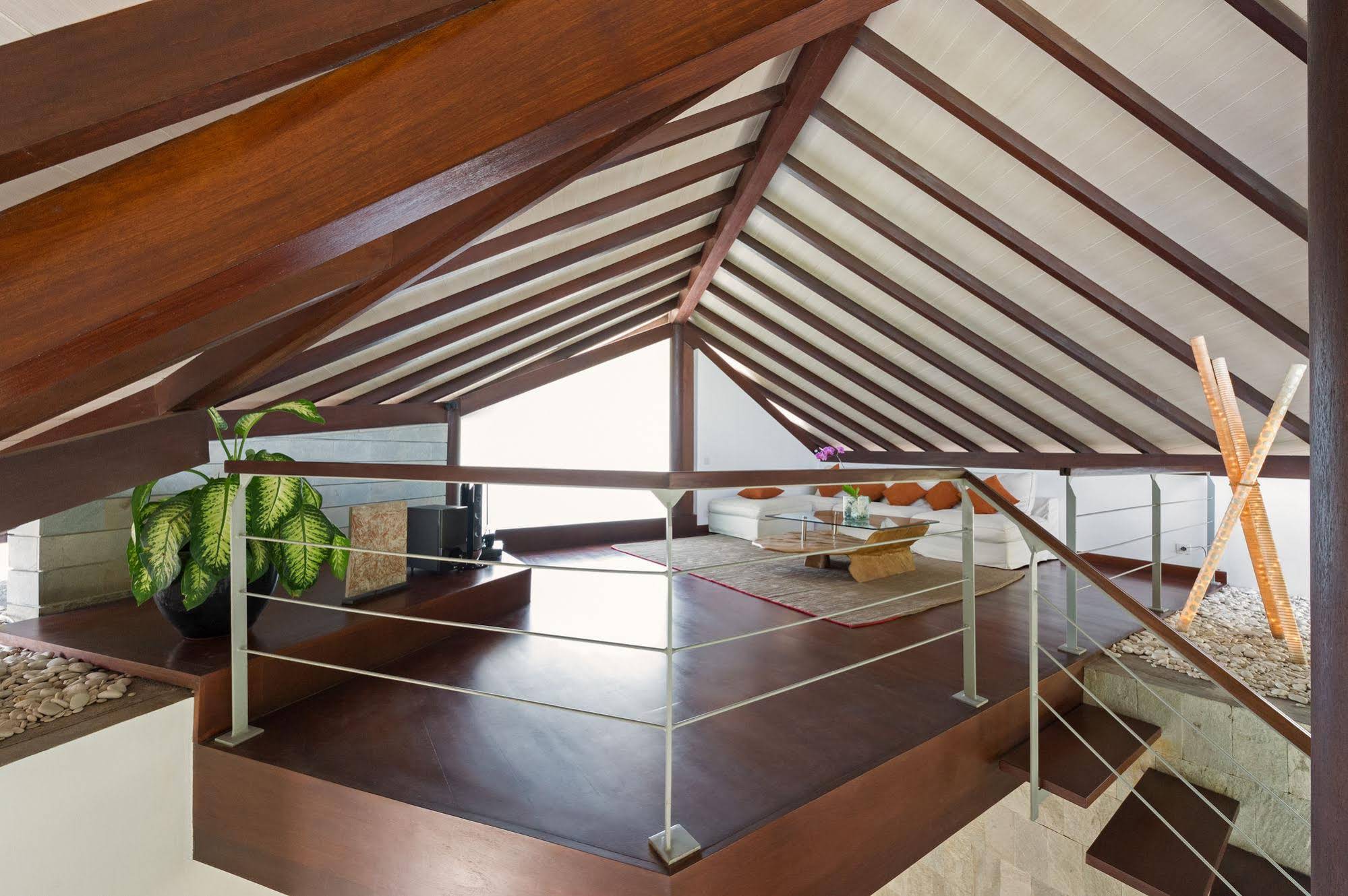 The Layar - Designer Villas & Spa