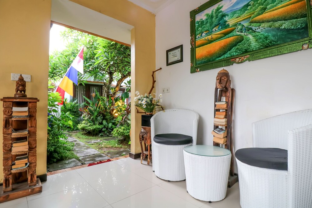 The Light Bali Villas by OYO Rooms